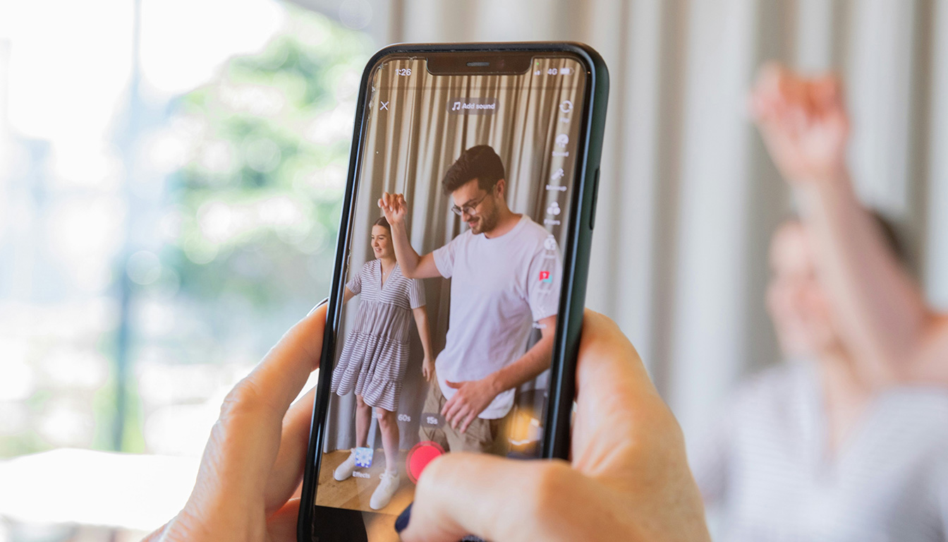 découvrez les risques liés aux générateurs de likes tiktok, les raisons de leur interdiction ainsi que des alternatives fiables pour booster votre présence sur la plateforme.