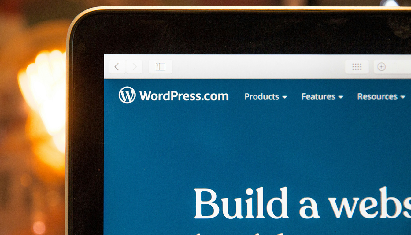 découvrez comment créer un sous-menu dans wordpress grâce à notre guide étape par étape, incluant tous les réglages de menu pour organiser facilement votre site.