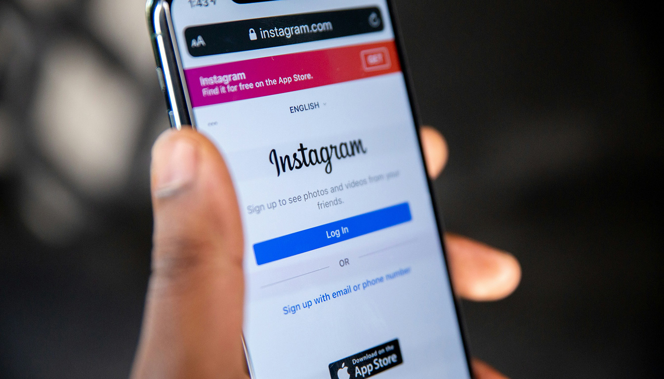 découvrez les risques liés à l'achat d'un compte instagram et les stratégies essentielles à connaître pour sécuriser votre investissement et réussir votre présence en ligne.