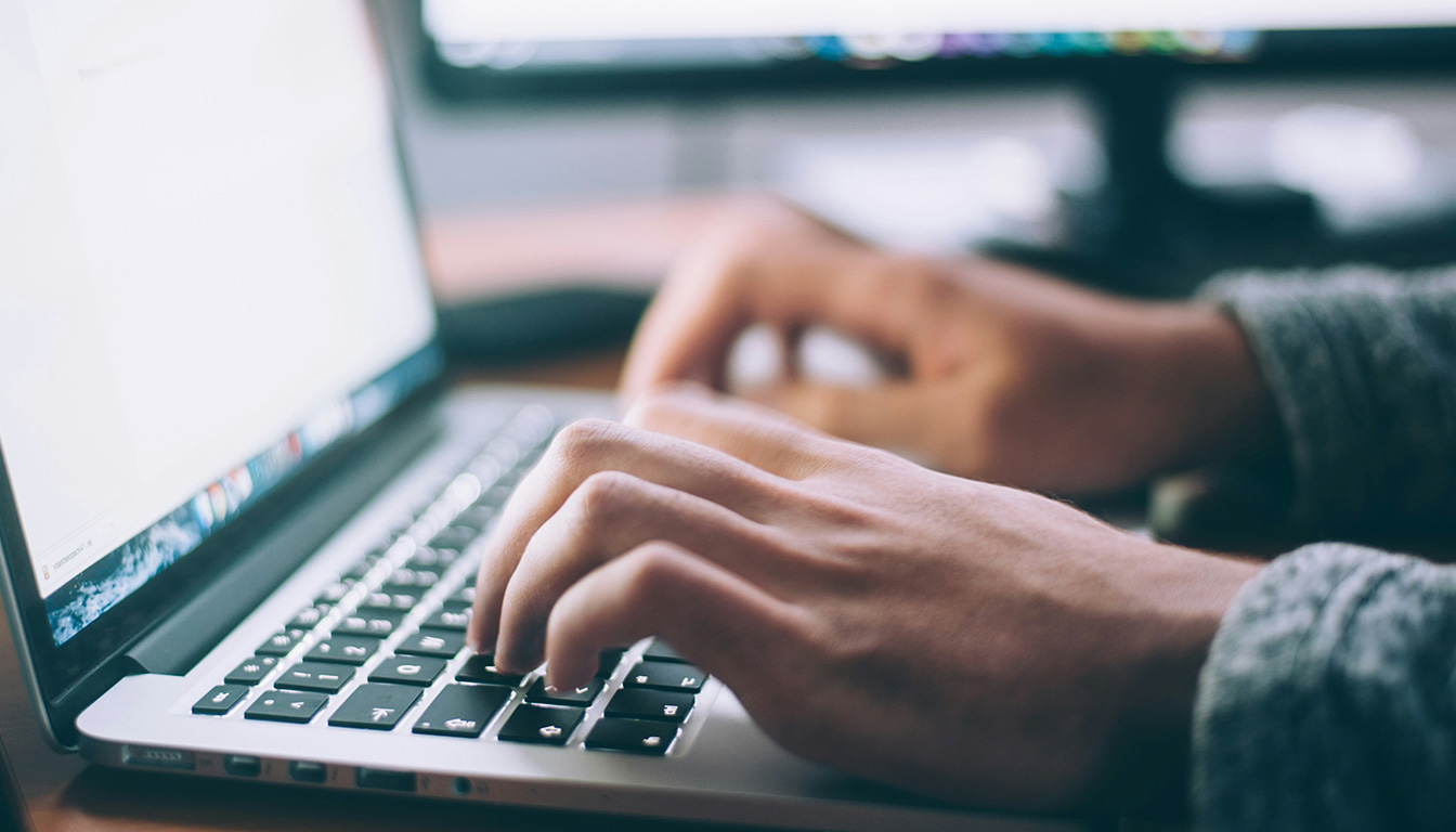 découvrez comment créer facilement un raccourci internet sur votre bureau, que vous utilisiez windows ou mac, pour un accès rapide à vos sites préférés.