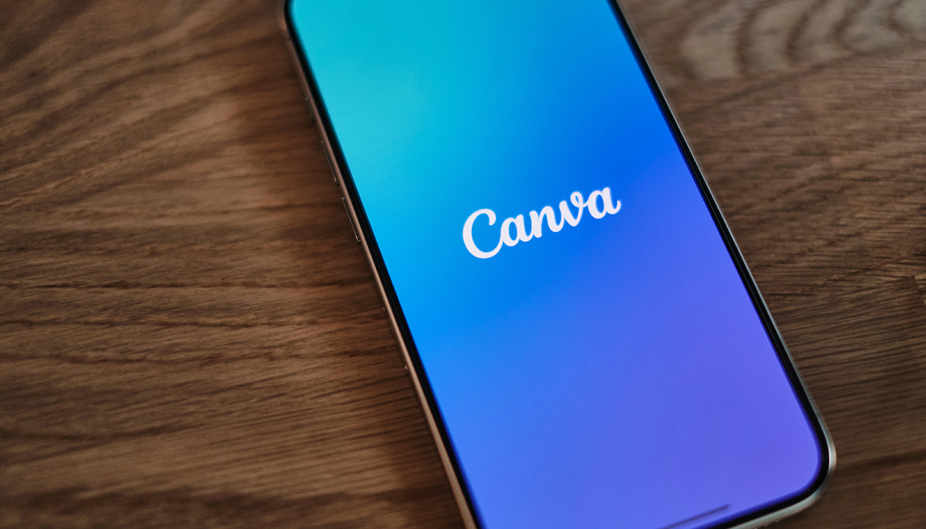 découvrez comment ajouter une typographie personnalisée sur canva : importation, formats supportés et restrictions à connaître pour créer des designs uniques.