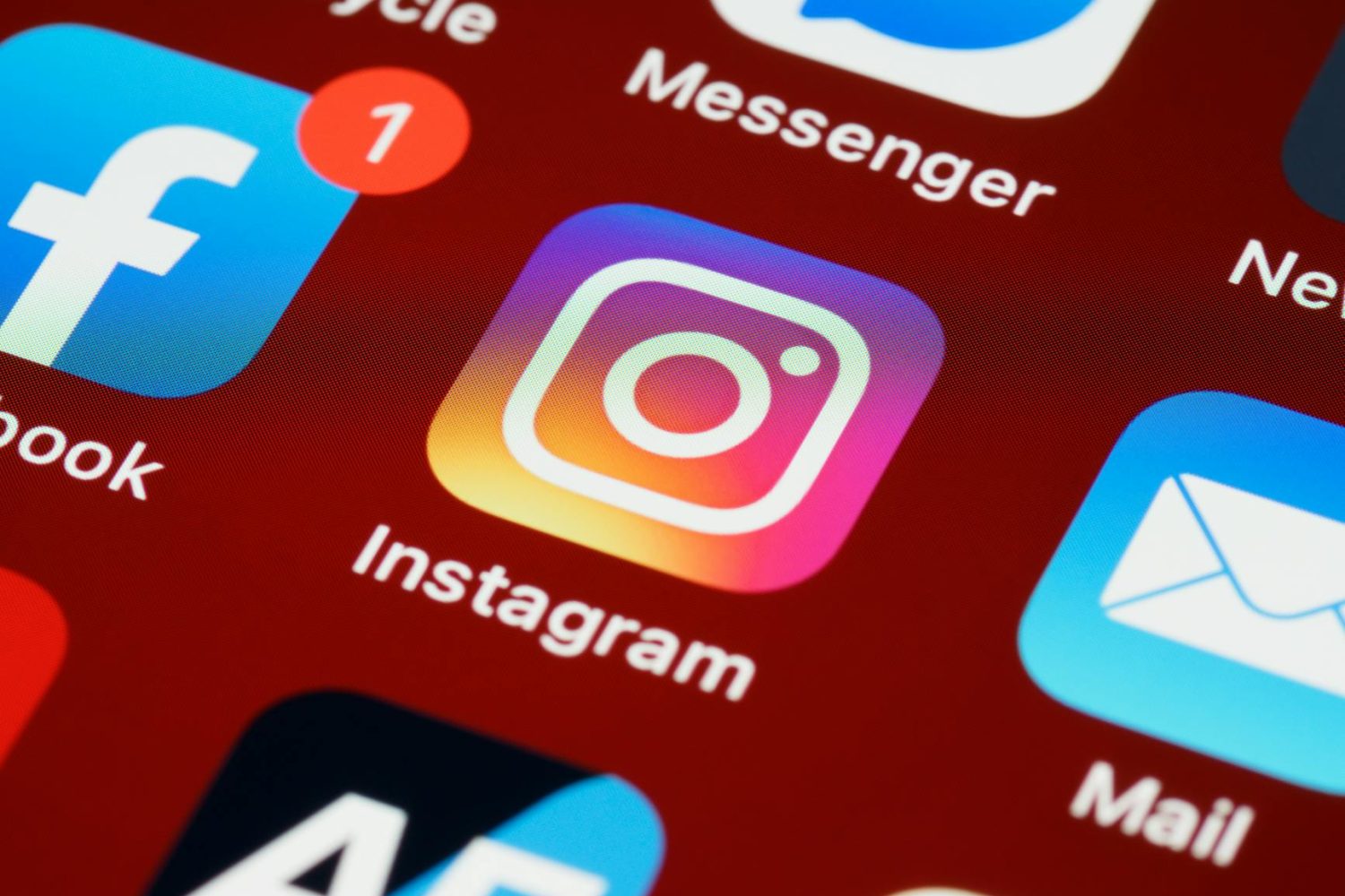 Comment savoir si on est shadowban Instagram : signes, tests et solutions