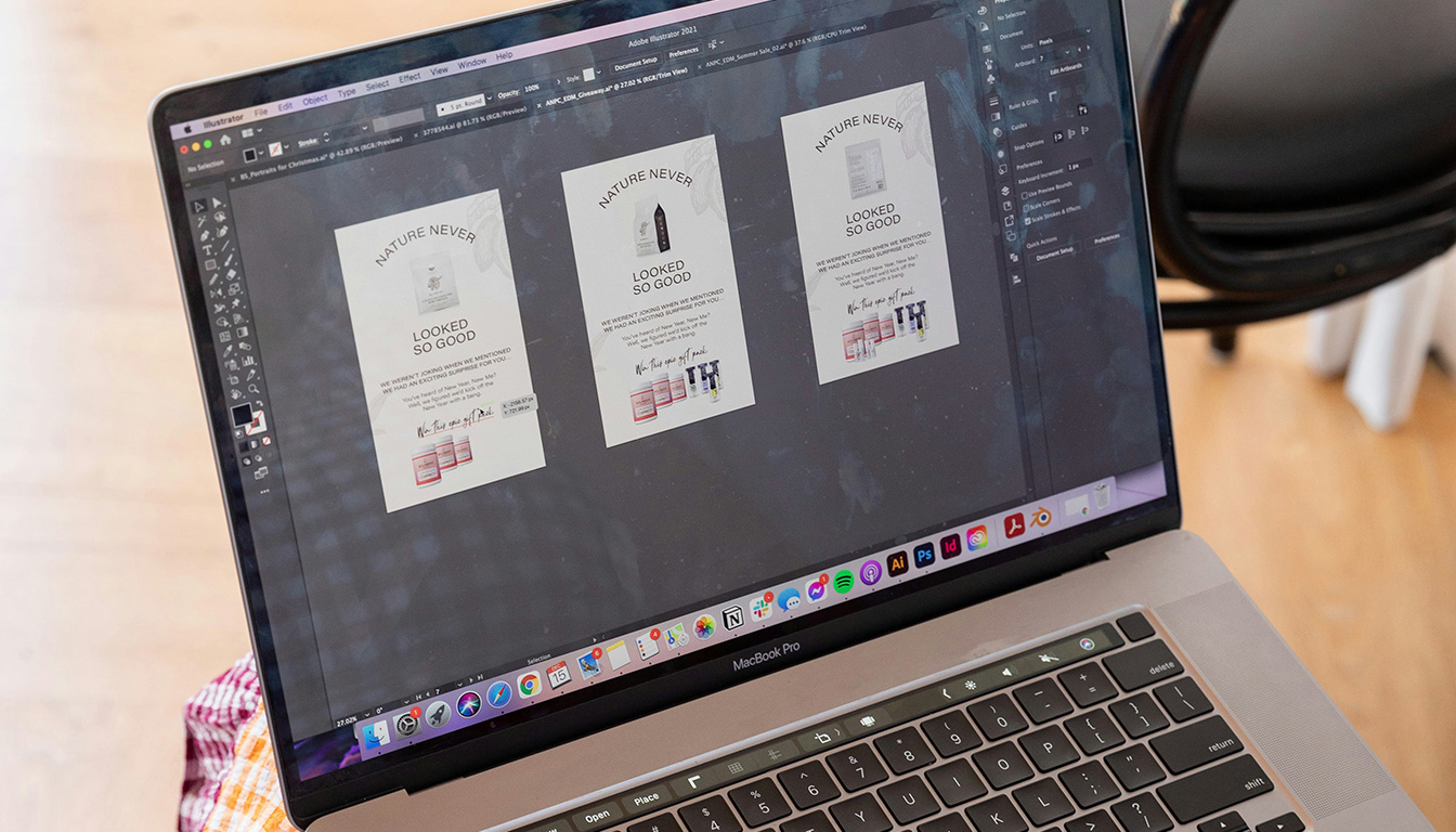 découvrez comment ajouter une typo sur illustrator avec notre guide complet sur l'installation et l'activation des polices pour vos créations graphiques.