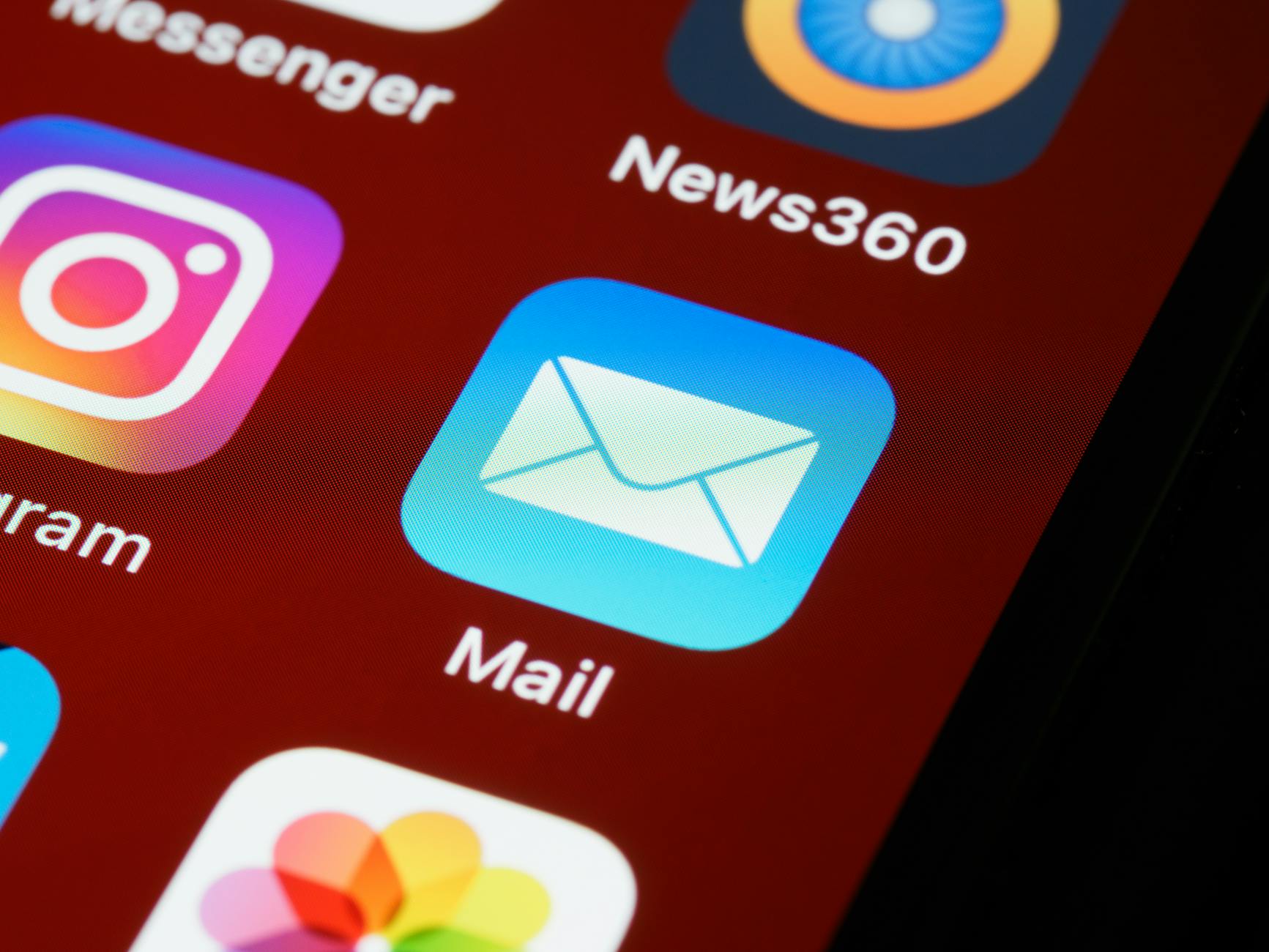 Cc ou Cci dans un — boîte mail avec champs Cc et Cci