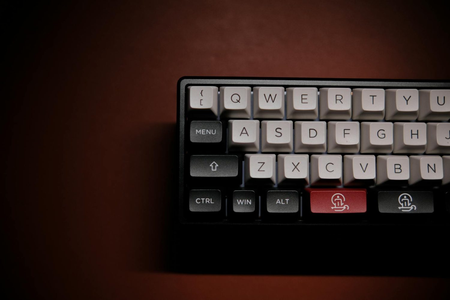 É majuscule avec accent : raccourcis clavier sur PC, Mac et Word