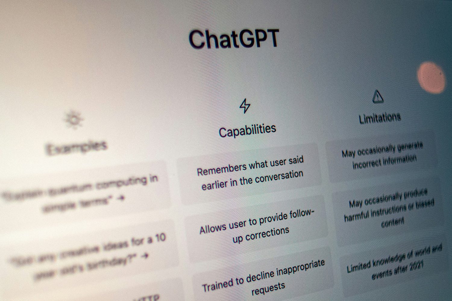 ChatGPT gratuit en français : utilisation sans inscription et alternatives