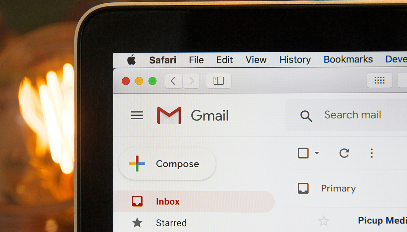 apprenez comment créer un compte gmail pour une autre personne facilement depuis un pc, un iphone ou un appareil android grâce à notre guide étape par étape.