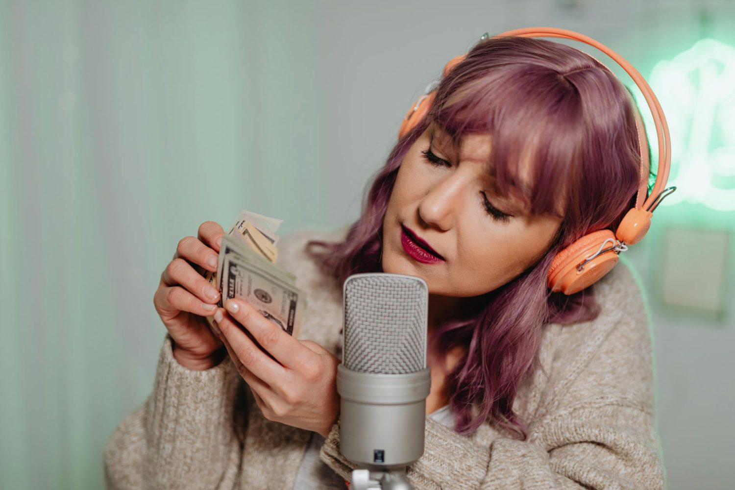 Un YouTubeur gagne combien par mois et par million de vues ?