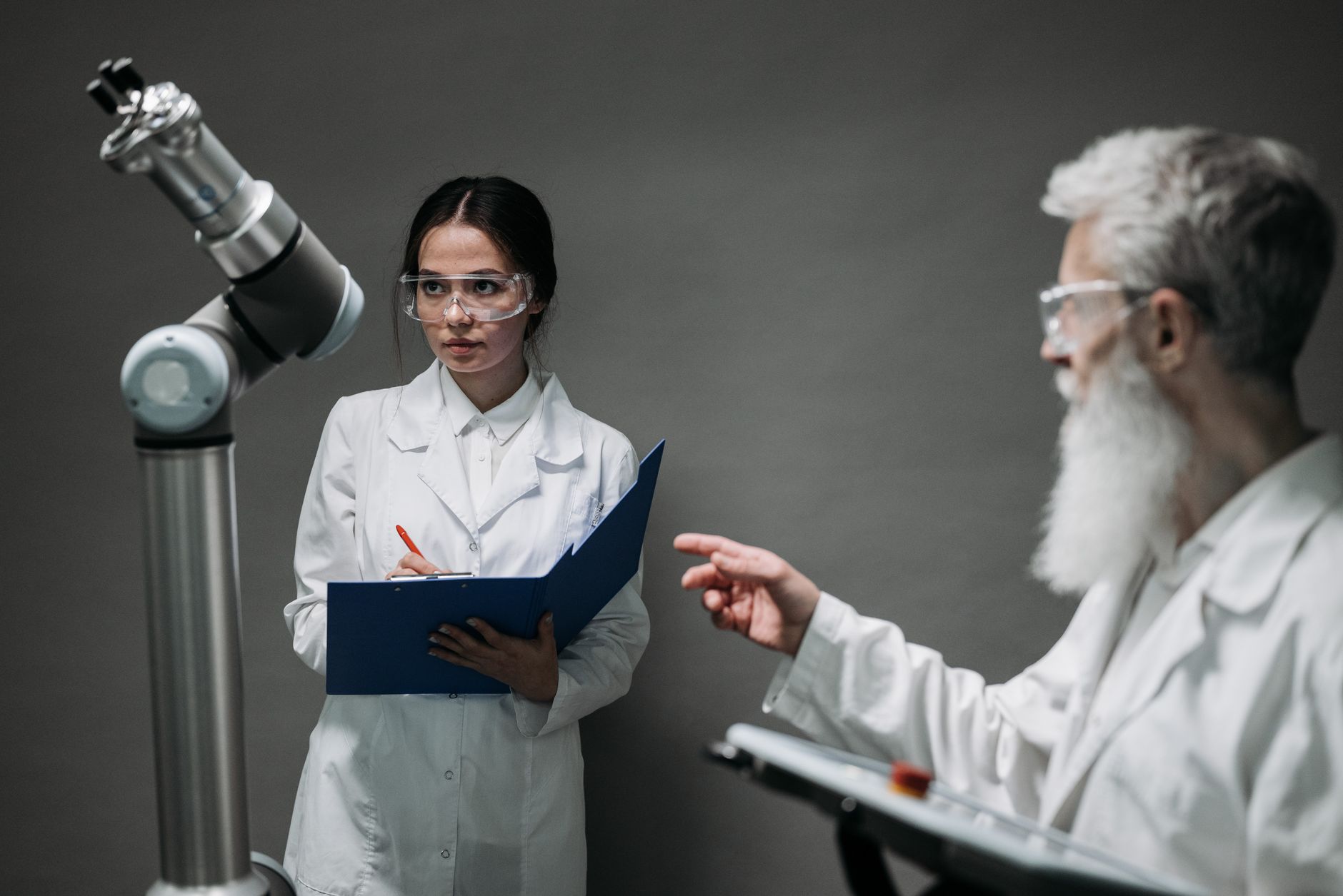 Mistral AI : du laboratoire au premier plan de l’intelligence artificielle tricolore — laboratoire technologie intelligence artificielle française