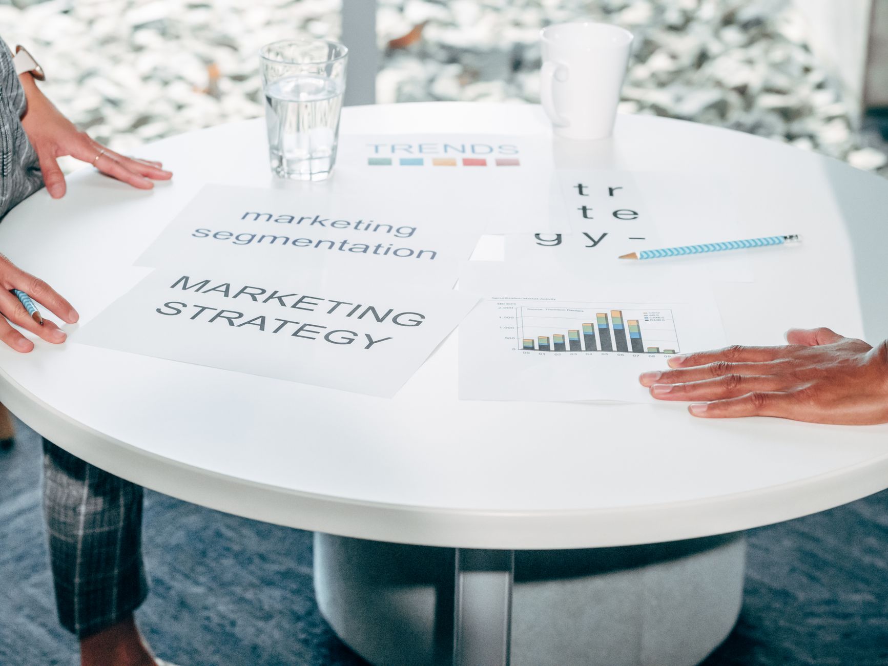 Construire un plan marketing stratégique — réunion de planification stratégie marketing
